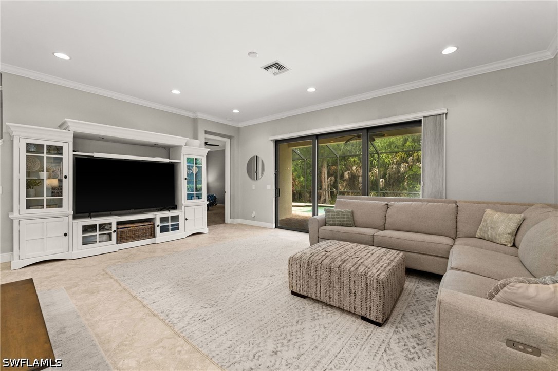 4115 Raffia Dr Property Photo 8