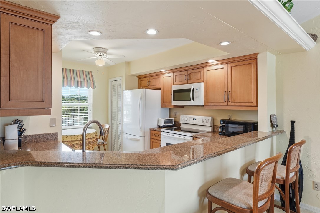1950 W Crown Pointe Blvd B207 Property Photo 10