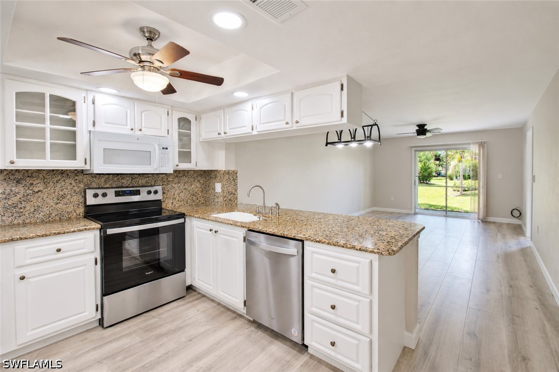 2340 Naples Trace Cir 2 Property Photo 4
