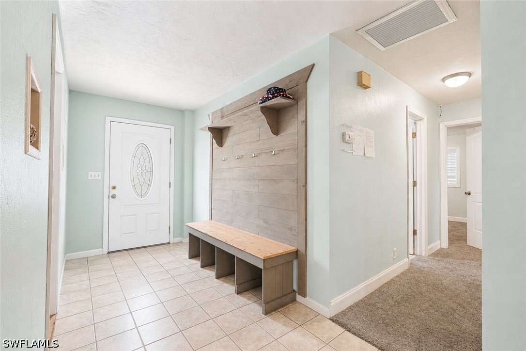 655 Sw Pointview Rd Property Photo 12