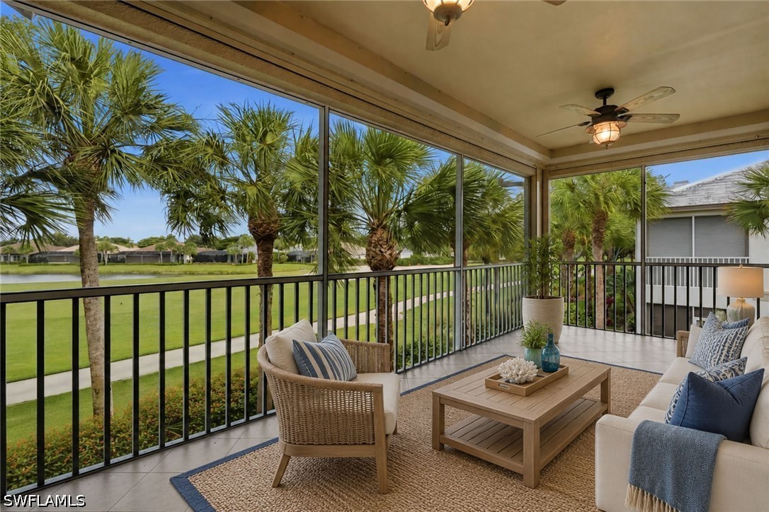 10462 Autumn Breeze Dr 202 Property Photo 3
