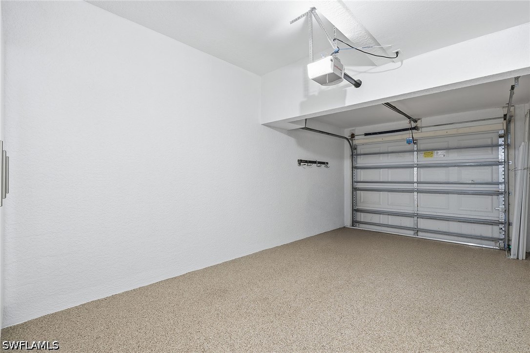 10462 Autumn Breeze Dr 202 Property Photo 13
