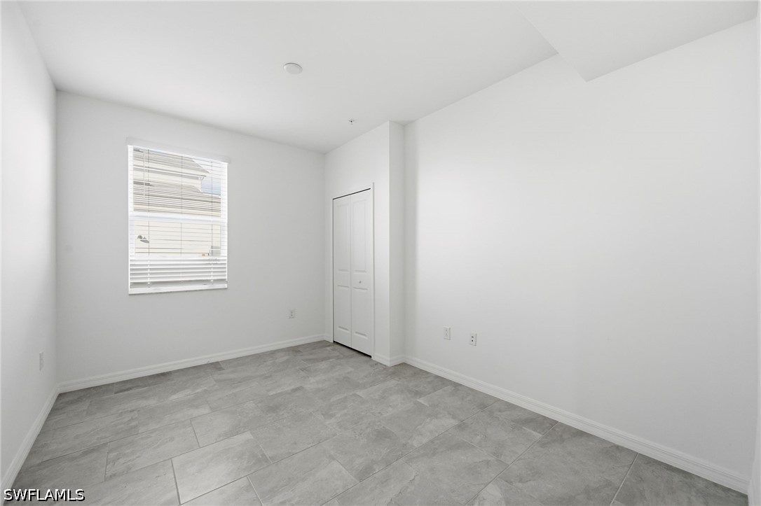 5603 Newcastle Ct 5612 Property Photo 2