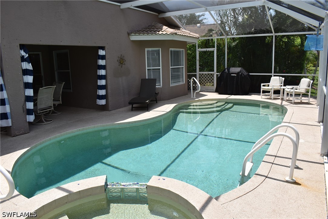 25817 Pebblecreek Dr Property Photo 16