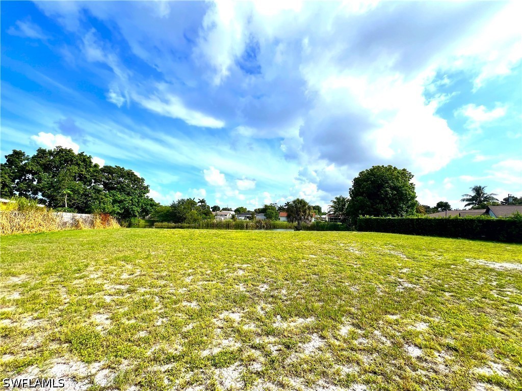 1359 Granada Blvd Property Photo 6