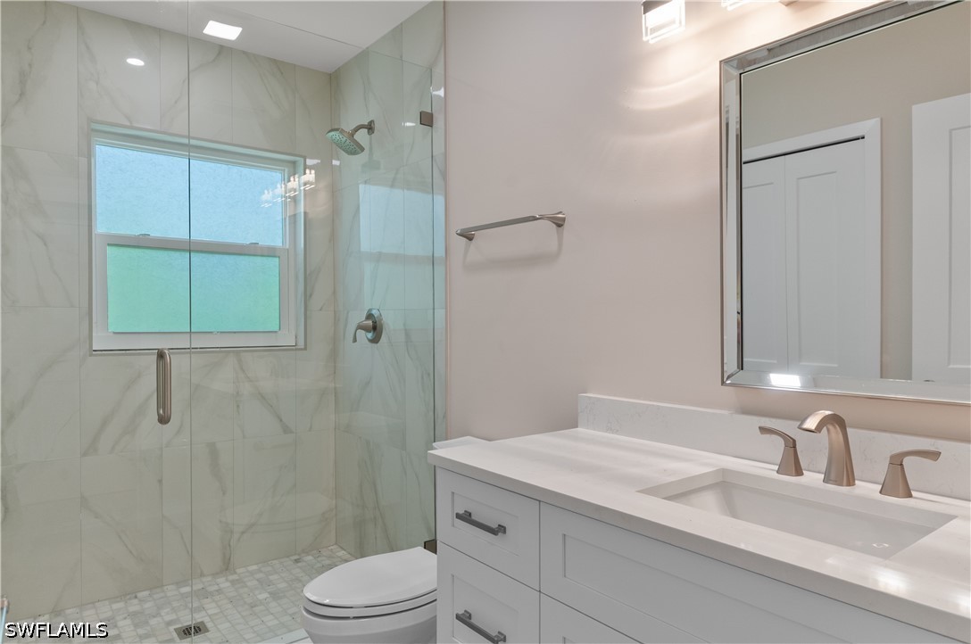 2685 Van Buren Ave Property Photo 11