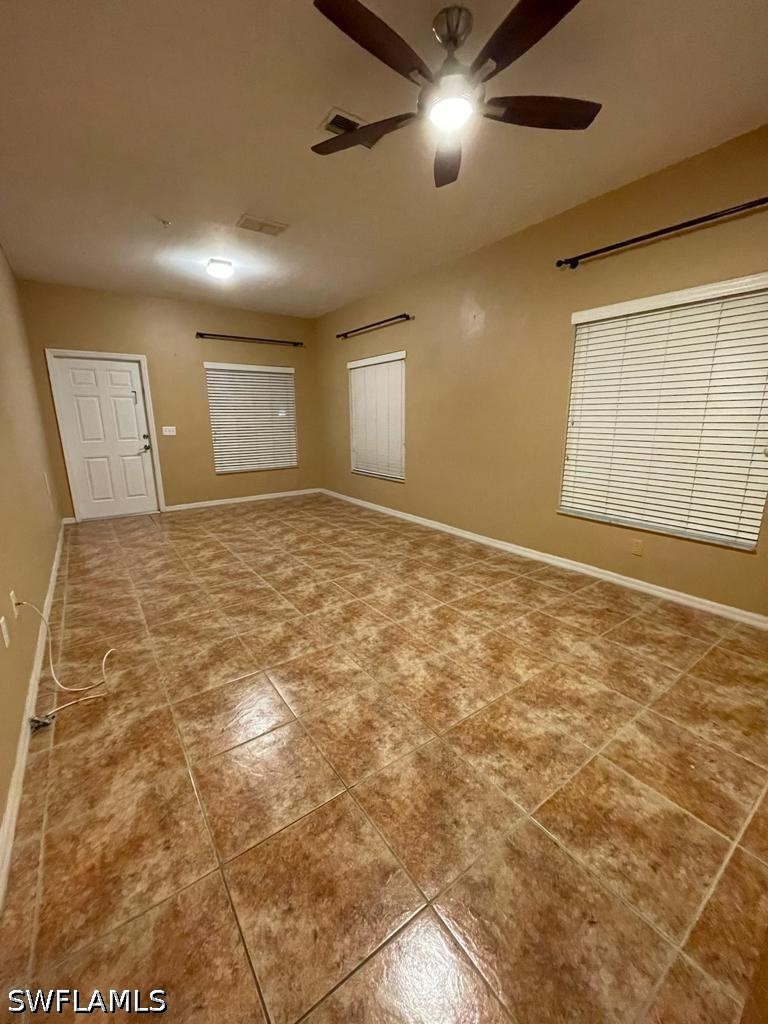 3265 Amanda Ln 7 Property Photo 2