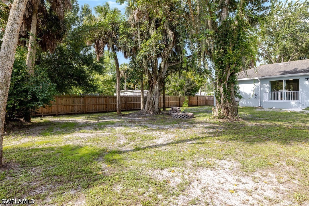 211 Palmacea Rd Property Photo 28