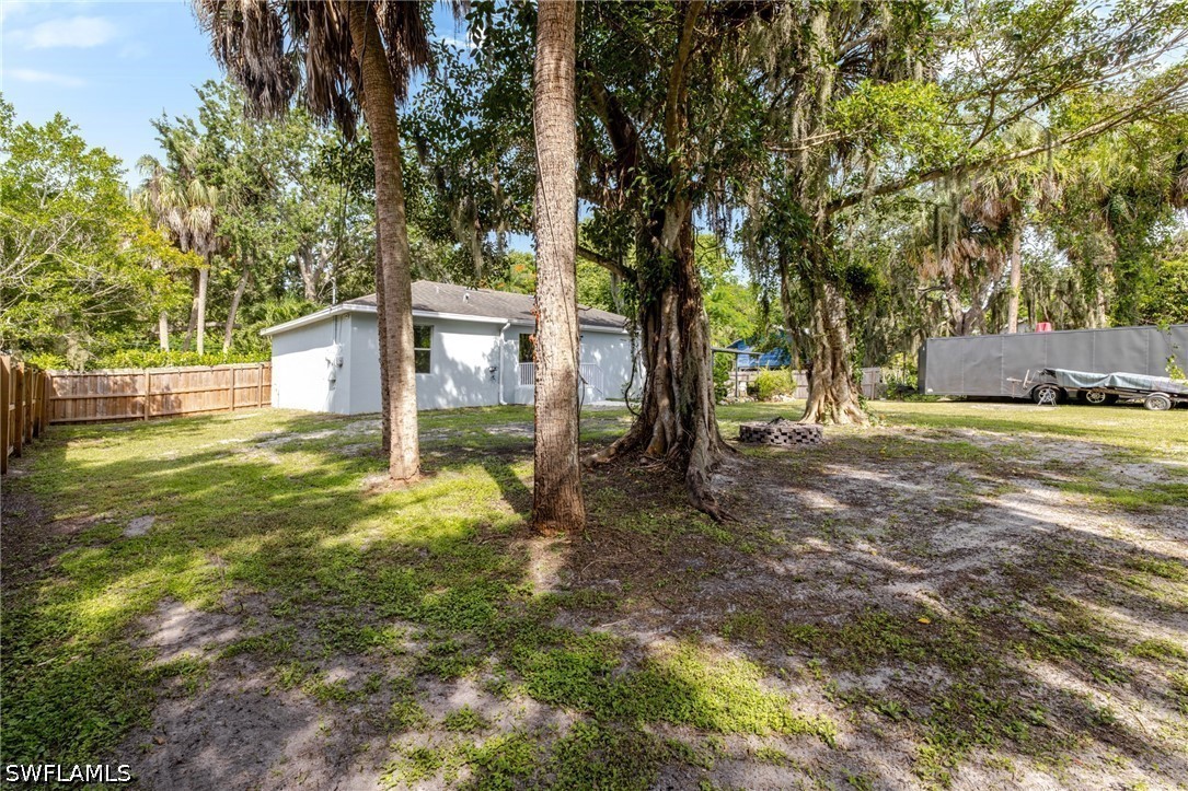 211 Palmacea Rd Property Photo 30
