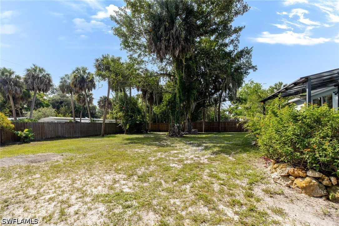 211 Palmacea Rd Property Photo 47