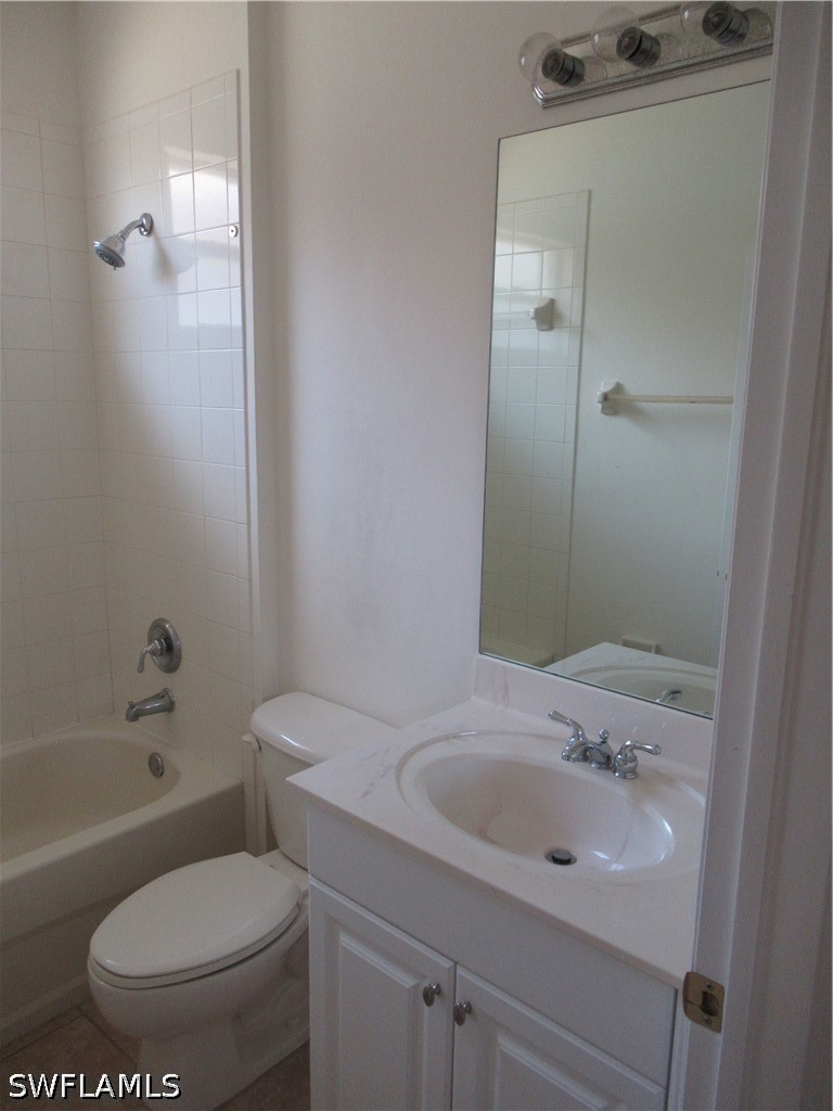 13696 Troia Dr Property Photo 11