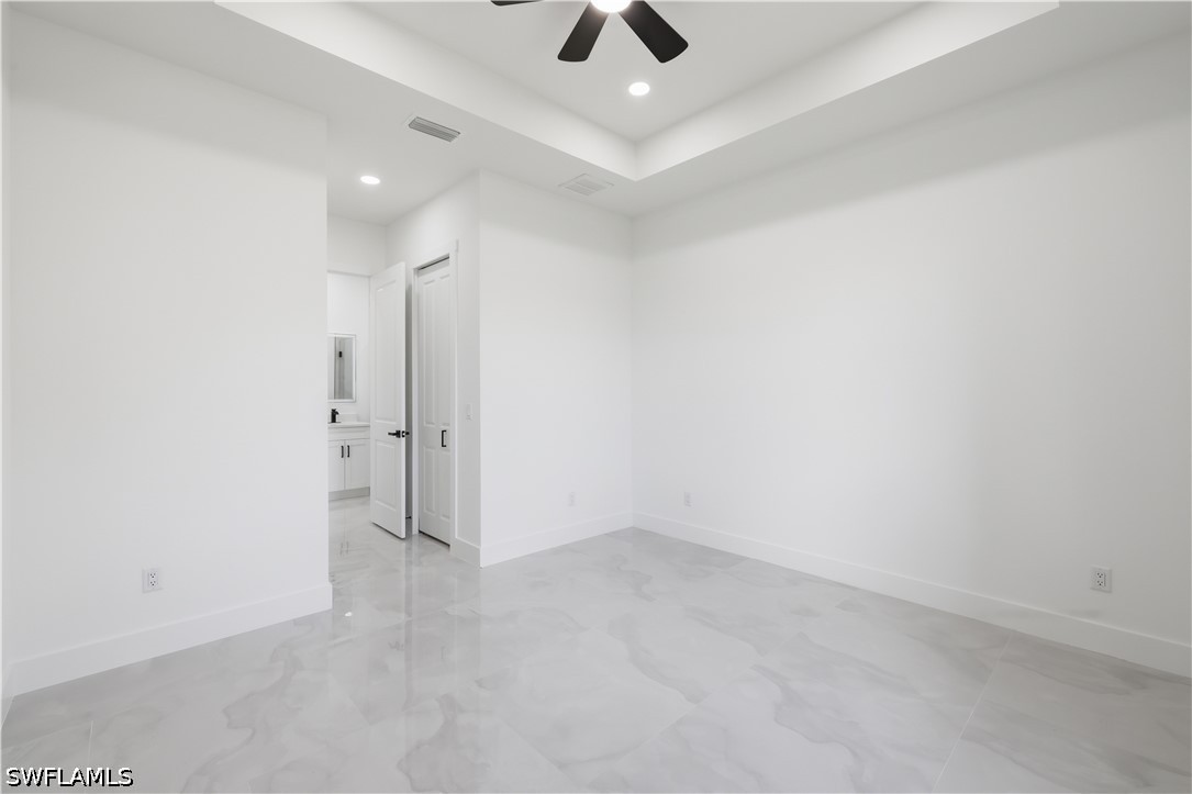 765 Chambers St E Property Photo 25