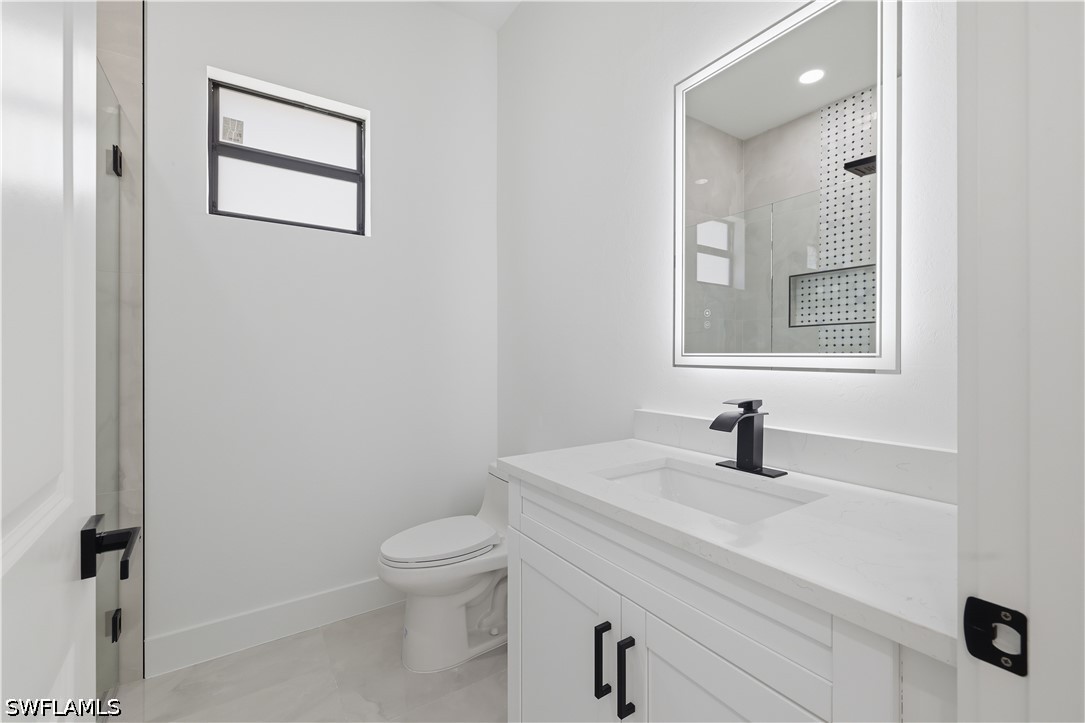 765 Chambers St E Property Photo 33