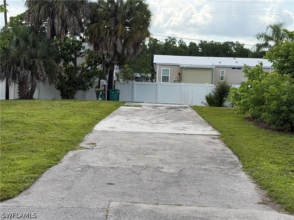 260 Cape Sable Dr Property Photo 2