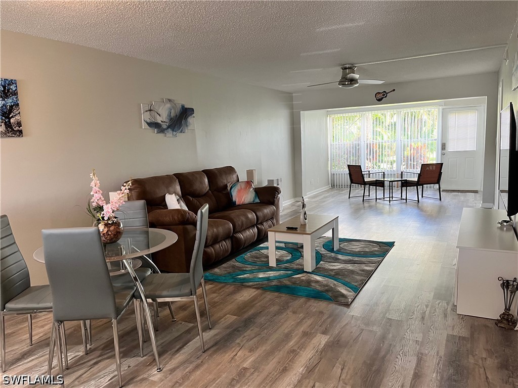 190 Palm Dr 1 Property Photo 3
