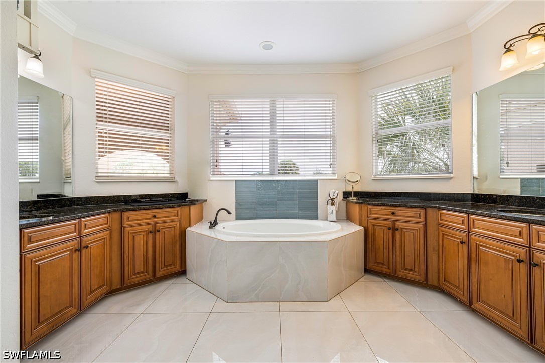 21040 Torre Del Lago St Property Photo 31