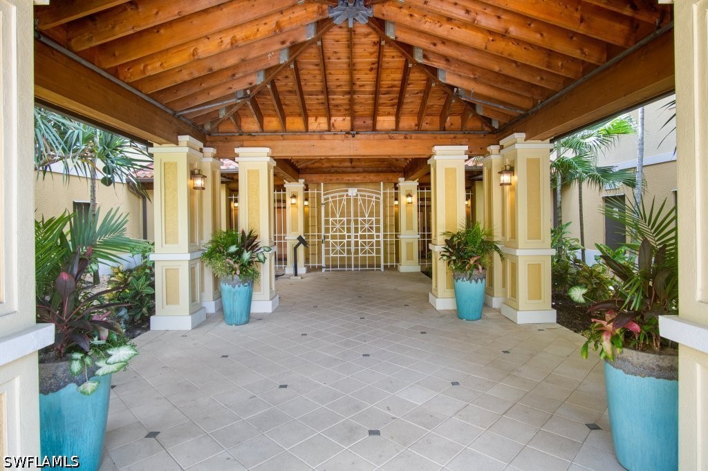 2728 Tiburon Blvd E A-203 Property Photo 23