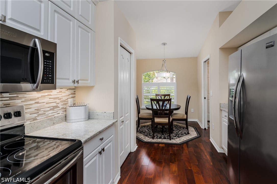 6658 Castlelawn Pl 9 Property Photo 10