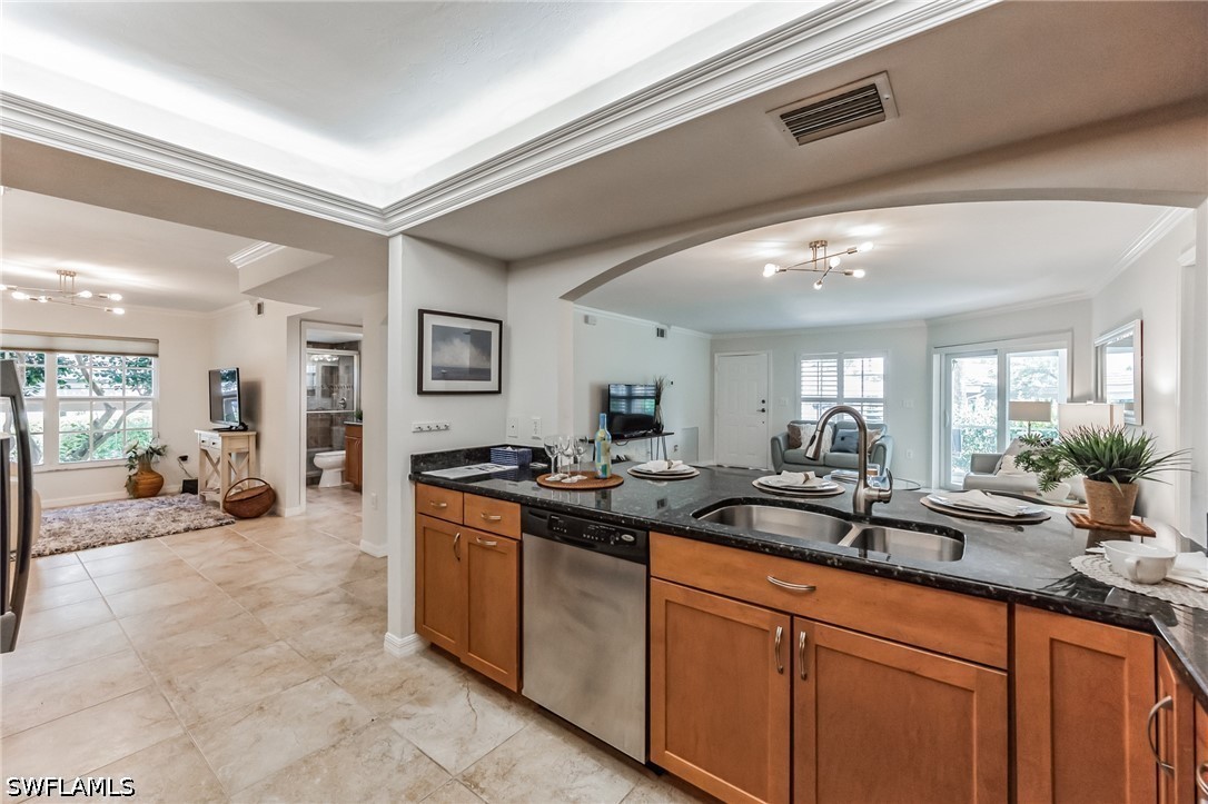 5633 Turtle Bay Dr 37 Property Photo 10