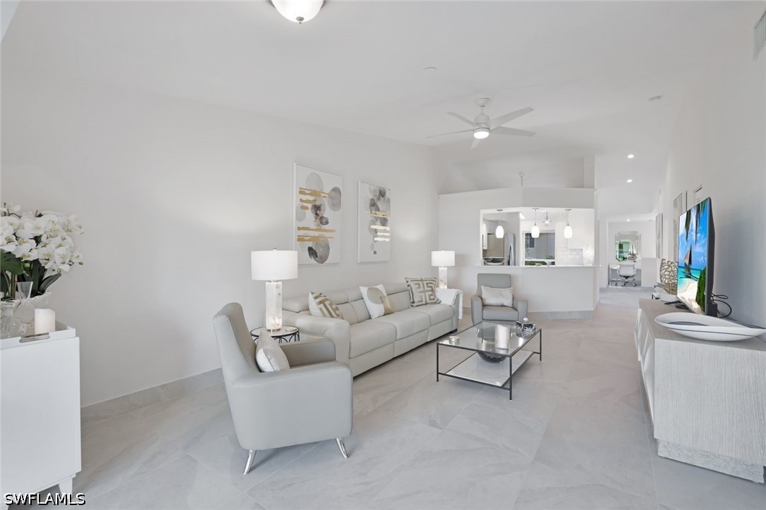 881 Gulf Pavilion Dr 201 Property Photo 12