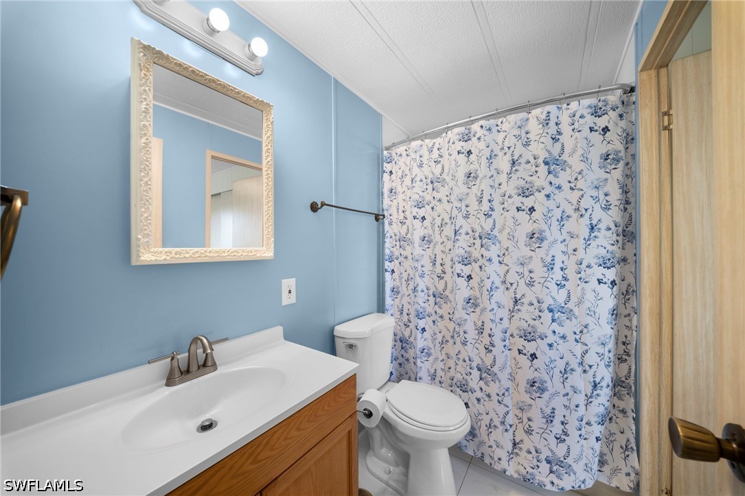 455 Cape Florida Way Property Photo 15