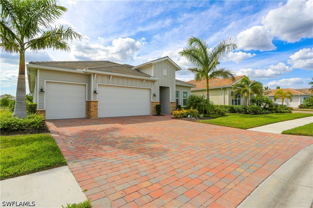 14656 Kelson Cir Property Photo 2