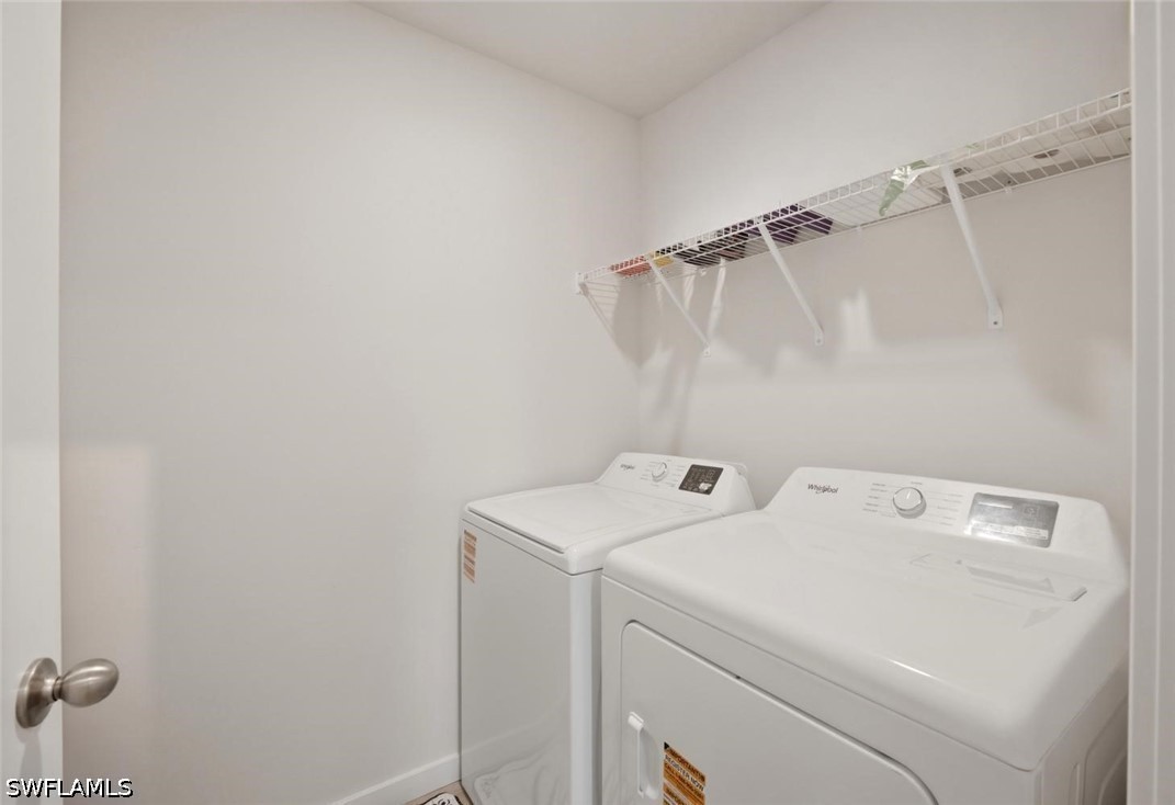 8058 Cedar Key Way Property Photo 26