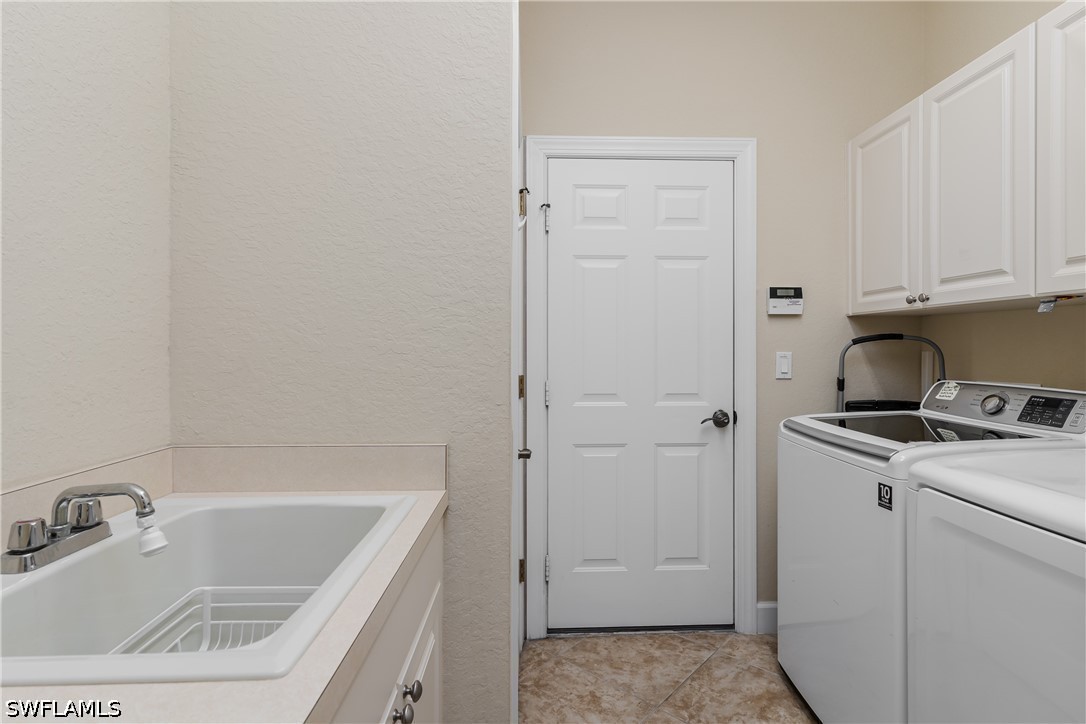 8754 Hideaway Harbor Ct Property Photo 32