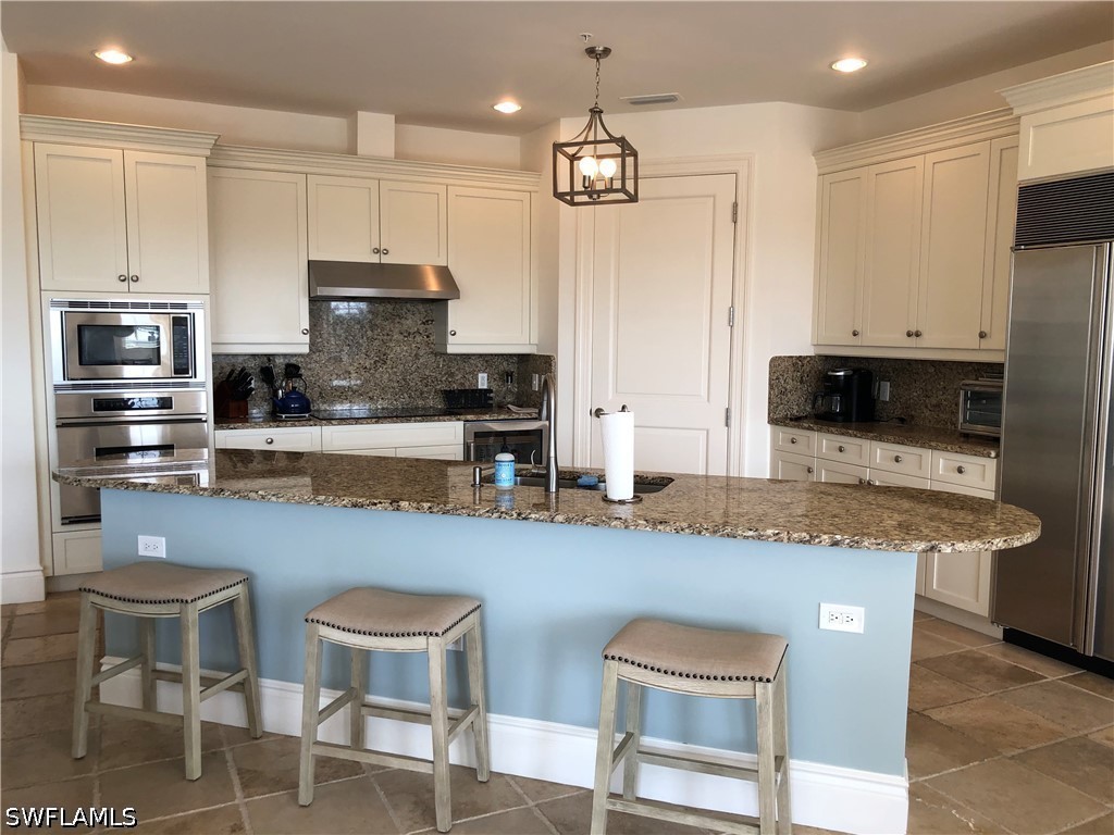 1400 Gulf Shore Blvd N 310 Property Photo 6