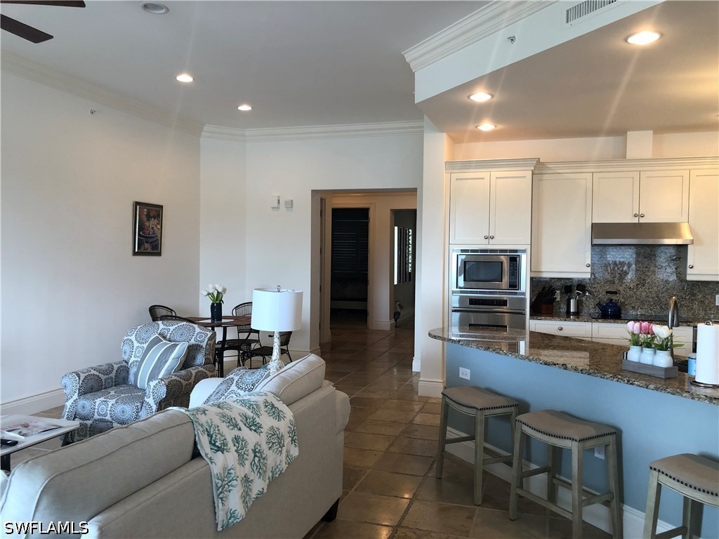 1400 Gulf Shore Blvd N 310 Property Photo 12