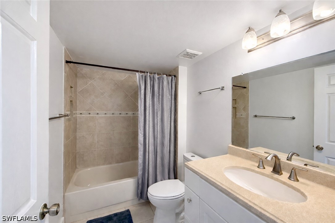 534 Augusta Blvd E104 Property Photo 22