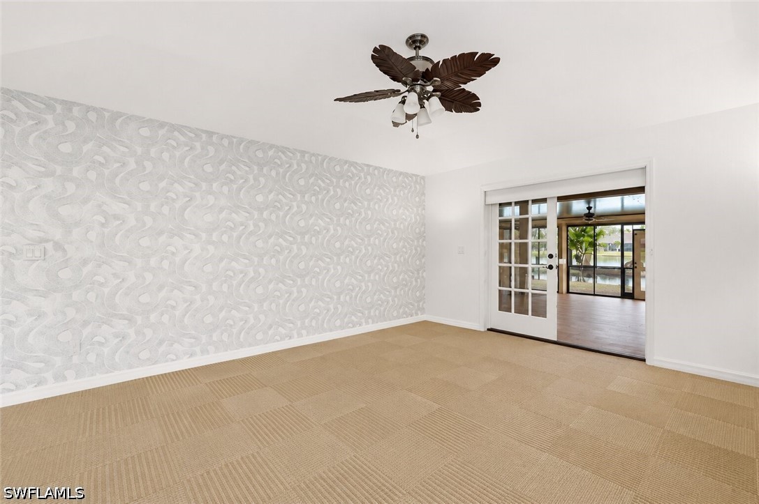 2274 Queens Way Property Photo 14