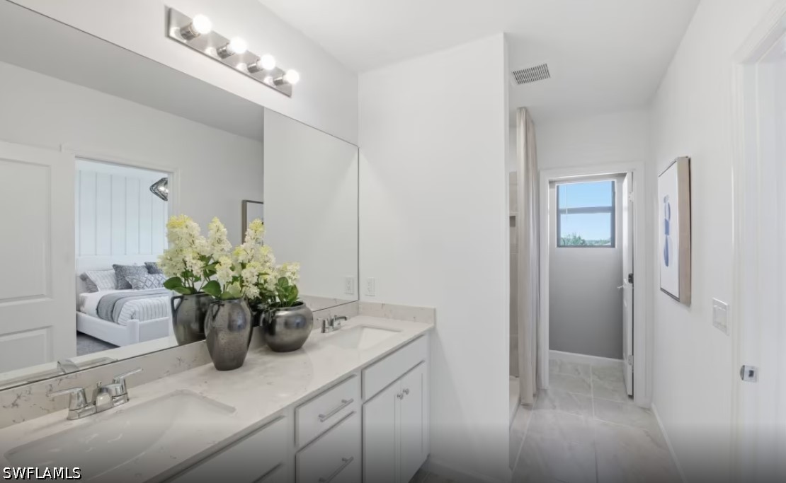 4052 Alexandria Drive Property Photo 12