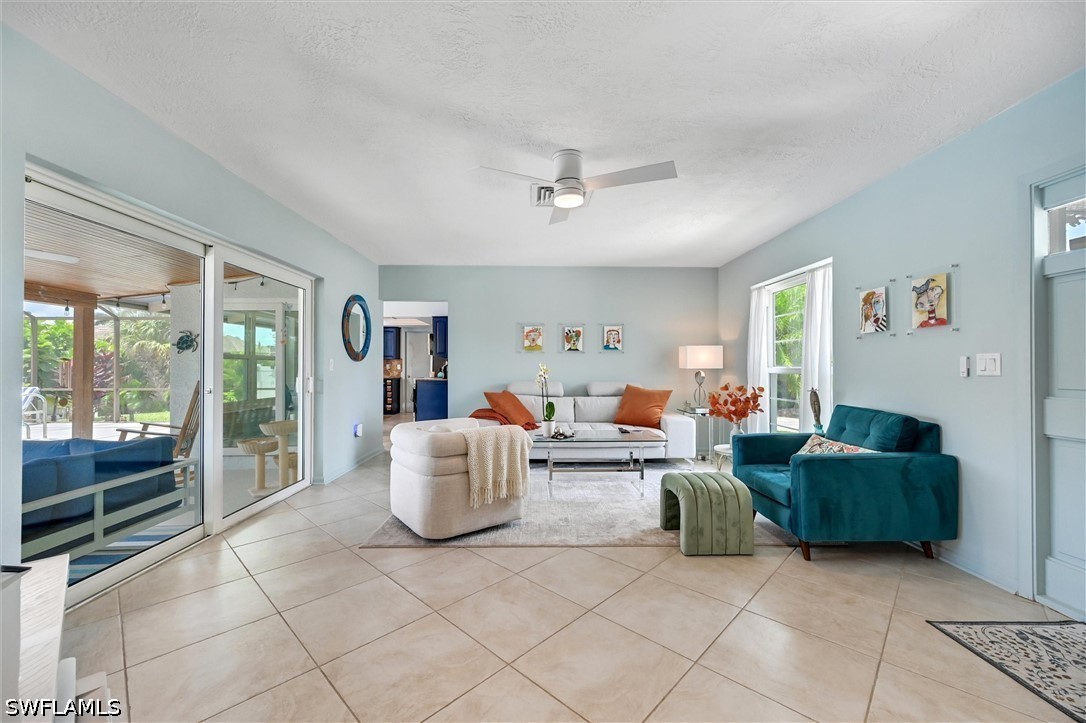 1170 Martinique Ct Property Photo 7