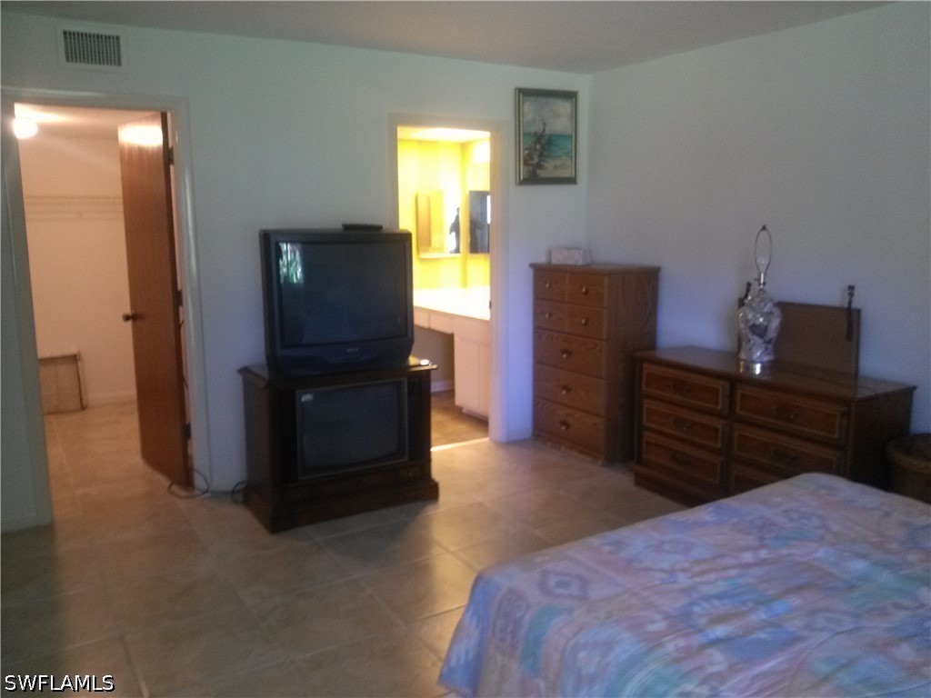 4963 Pepper Cir D106 Property Photo 5