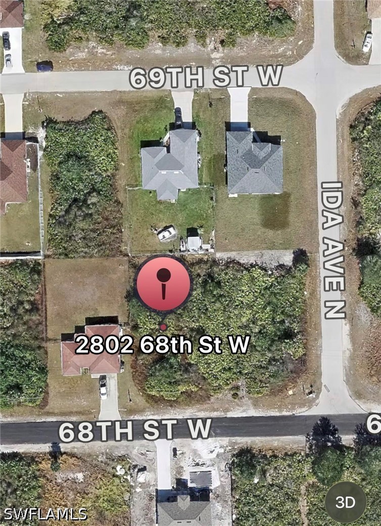 2802 68th St W Property Photo 4
