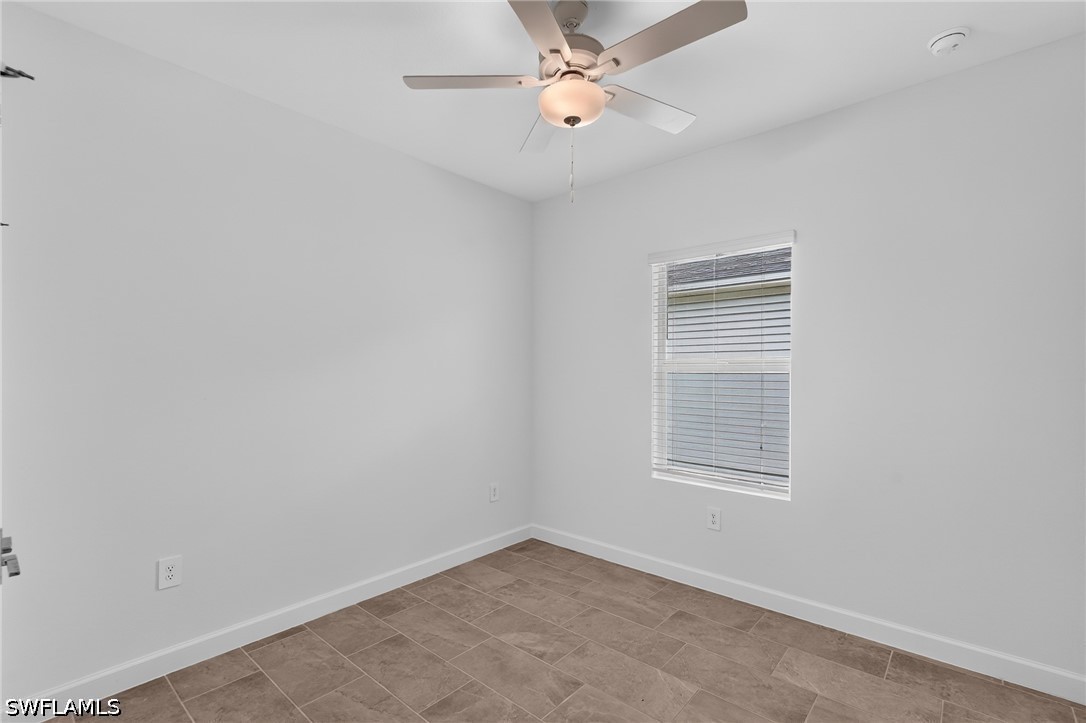 14815 Bluewater Rd Property Photo 4