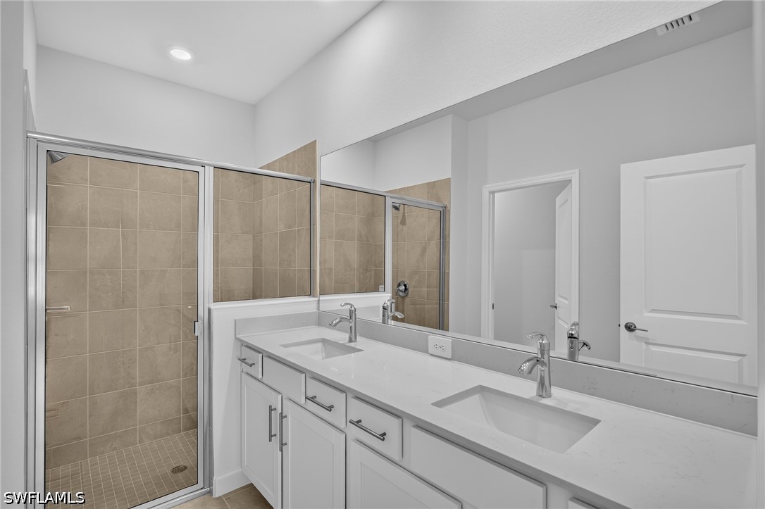 14815 Bluewater Rd Property Photo 13
