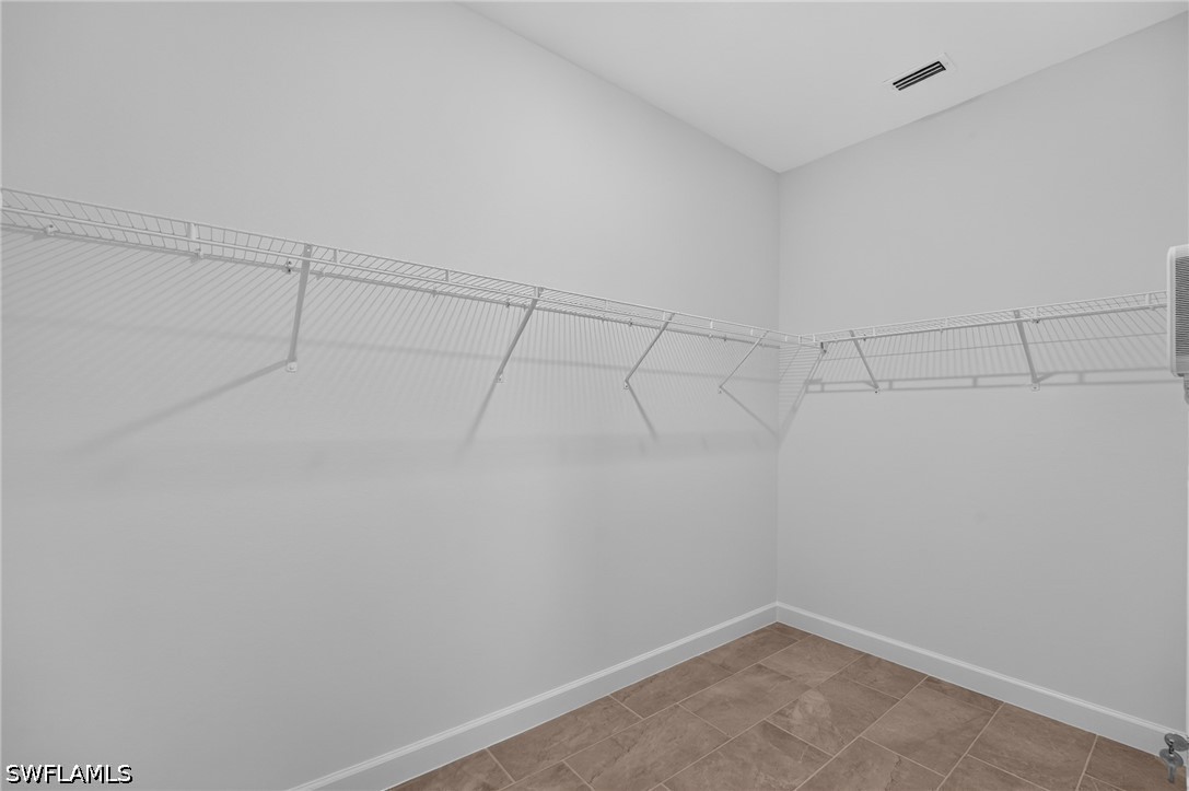 14815 Bluewater Rd Property Photo 21