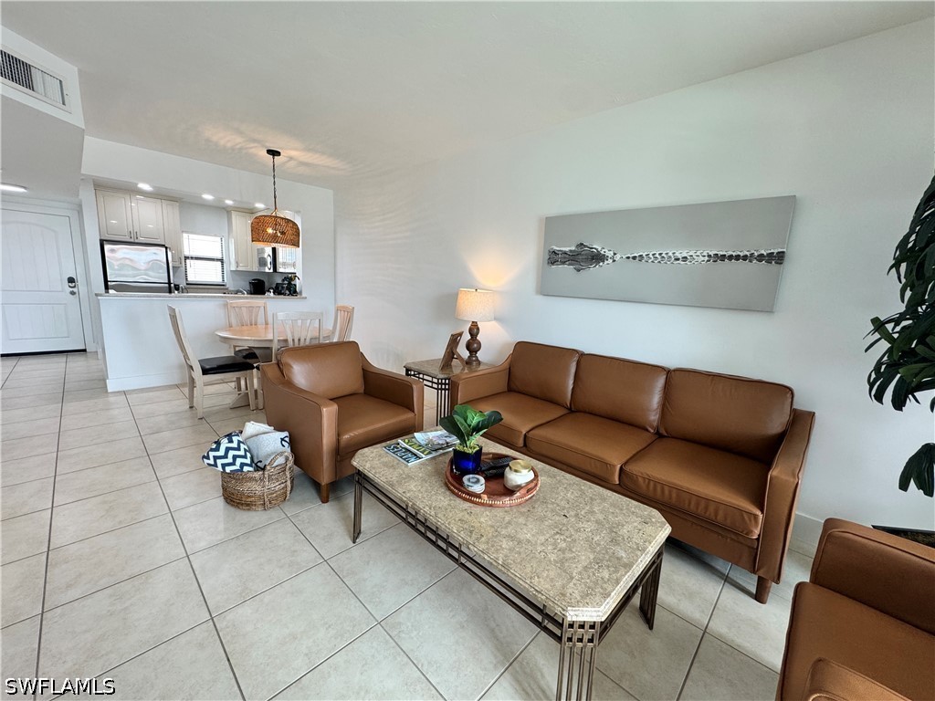 801 River Point Dr 206a Property Photo 11