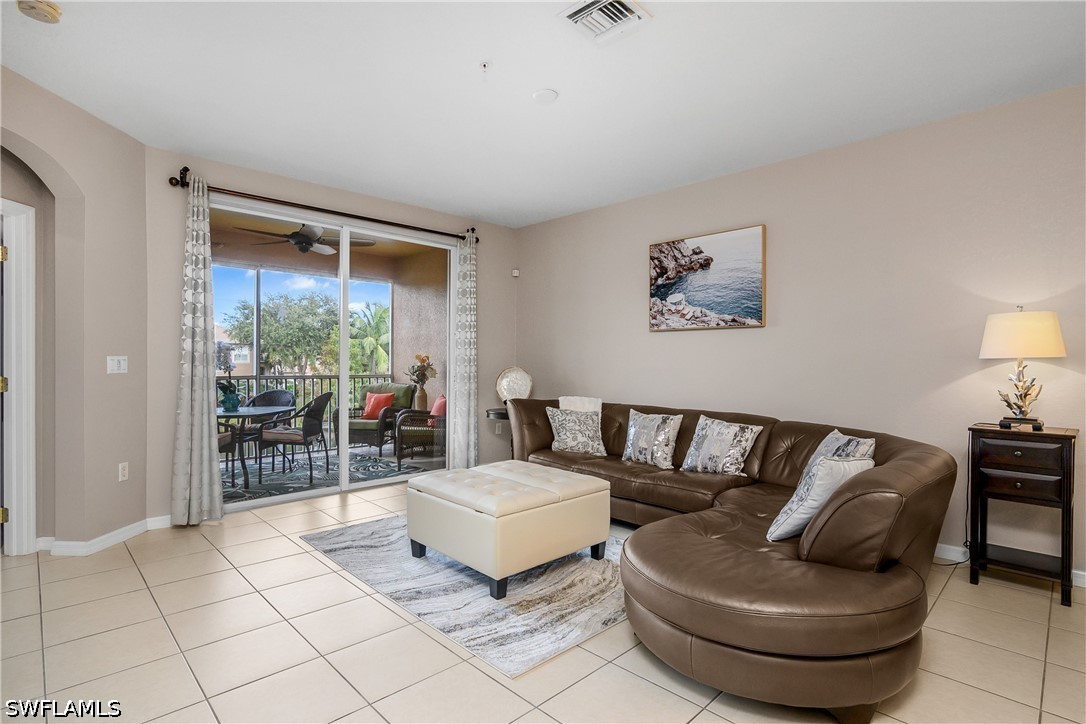 9621 Spanish Moss Way 3825 Property Photo 10