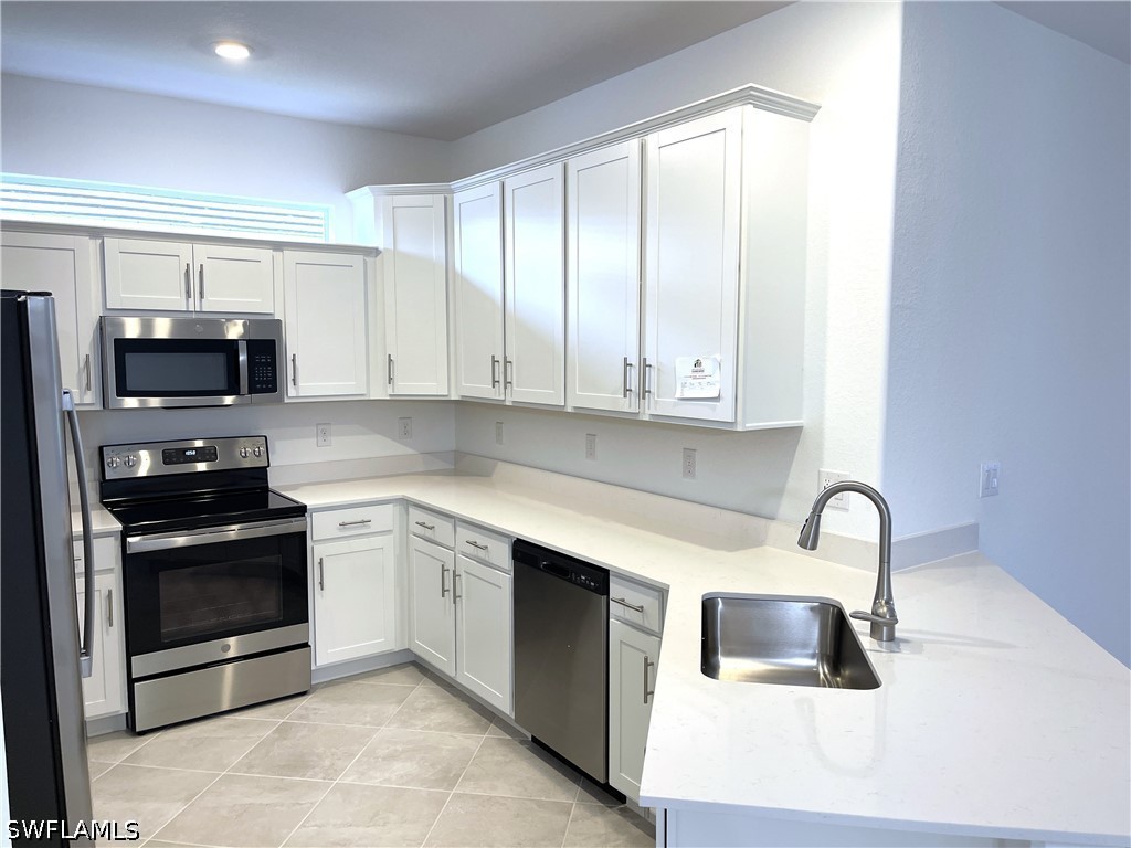 2184 Dragonfruit Way Property Photo 4