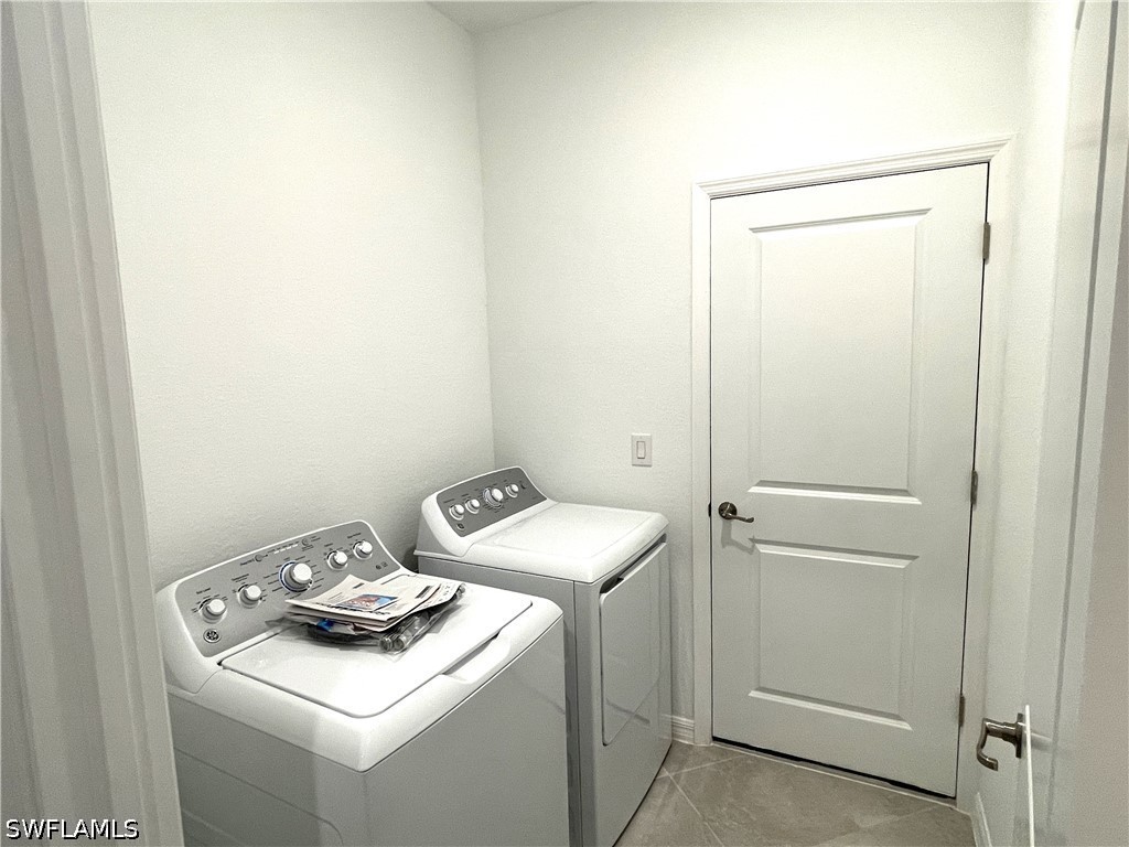 2184 Dragonfruit Way Property Photo 15