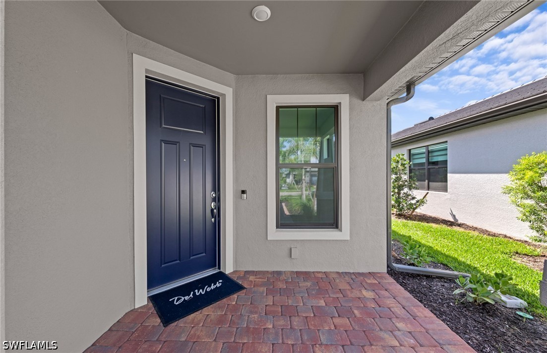 6384 Honor Way Property Photo 6