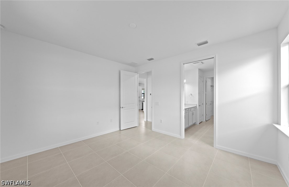 6384 Honor Way Property Photo 12