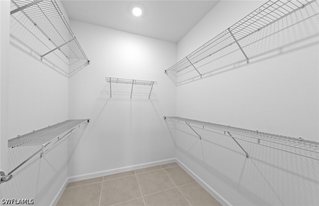 6384 Honor Way Property Photo 23