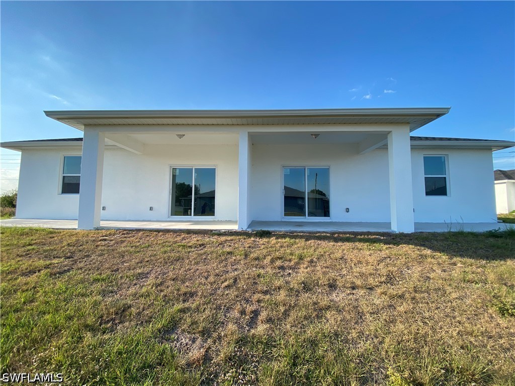 5249-5251 Centennial Blvd Property Photo 3