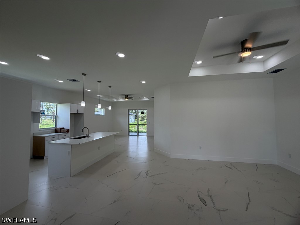 1144 Pisa St E Property Photo 5