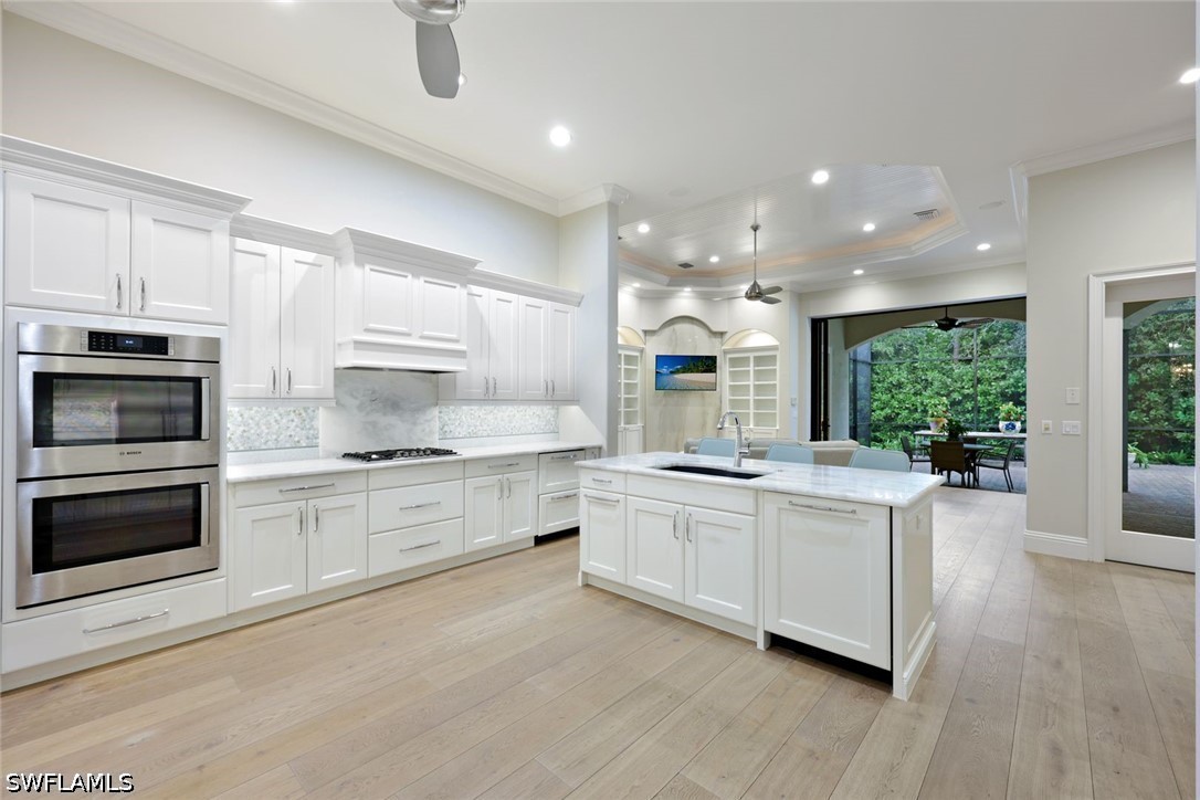 1725 Supreme Ct Property Photo 4
