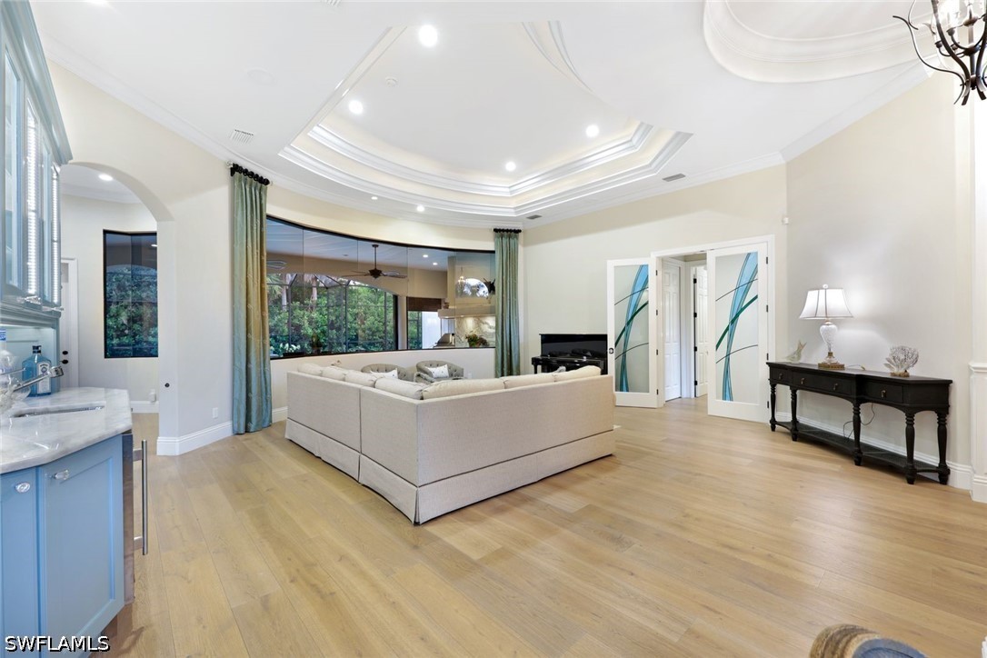 1725 Supreme Ct Property Photo 12